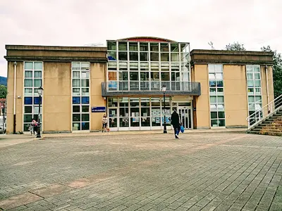 Centro de Salud Balmaseda / Balmasedako Osasunetxea. Osakidetza