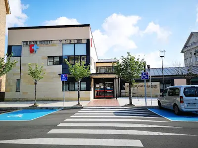 Centro de Salud Dr López Albó - Colindres