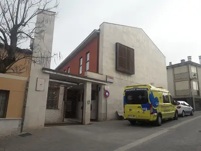 Centro médico y URGENCIAS