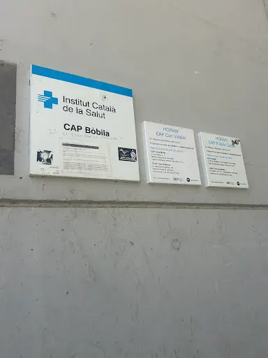 Centro de atención Primaria - Pubilla Casas