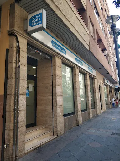 Centro Médico Adeslas