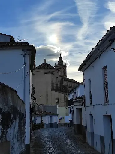 Consultorio Local Linares De La Sierra