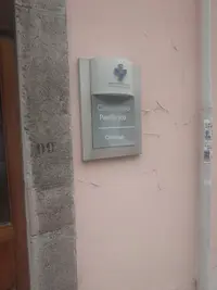 Centro de Salud de Olloniego / Lluniego