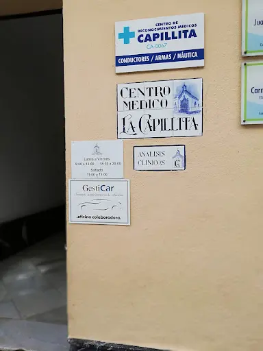 Centro Médico La Capillita