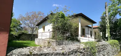 Consultorio de Esles de Cayón