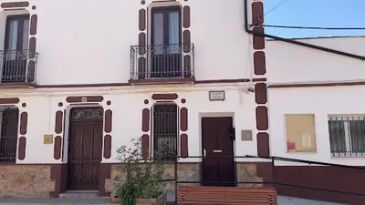 Consultorio Médico de Torrelacárcel.